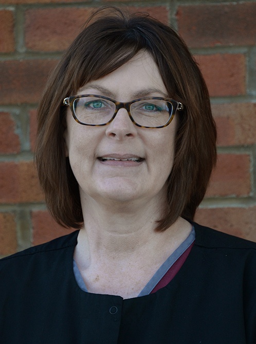 Dental hygienist Teresa